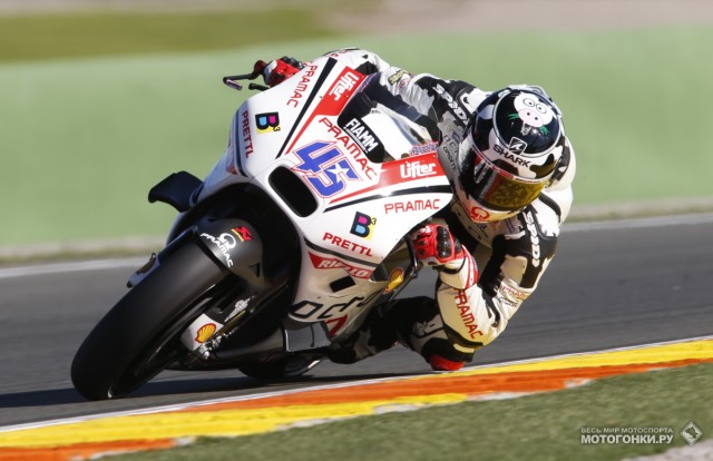MotoGP 2016 - Тесты IRTA: Скотт Реддинг на Ducati GP15 MotoGP 2016 - Тесты IRTA: Скотт Реддинг на Ducati GP15