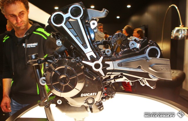 EICMA-2015: Картинки с выставки - Ducati XDIAVEL - Testastretta DVT EICMA-2015: Картинки с выставки - Ducati XDIAVEL - Testastretta DVT