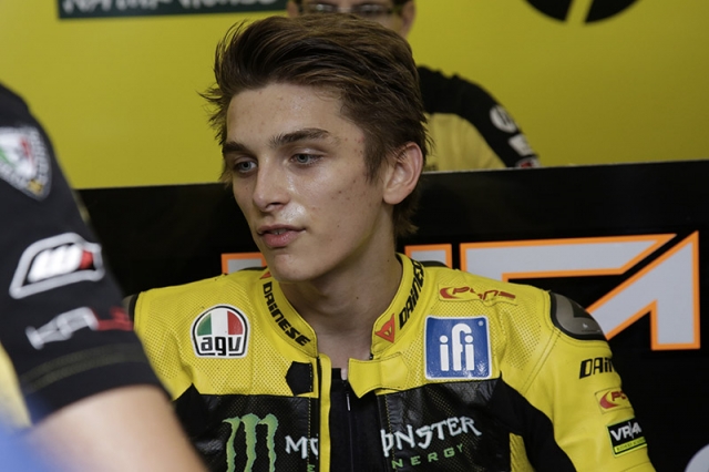 Росси-младший вступил в мировой Moto2 title=
