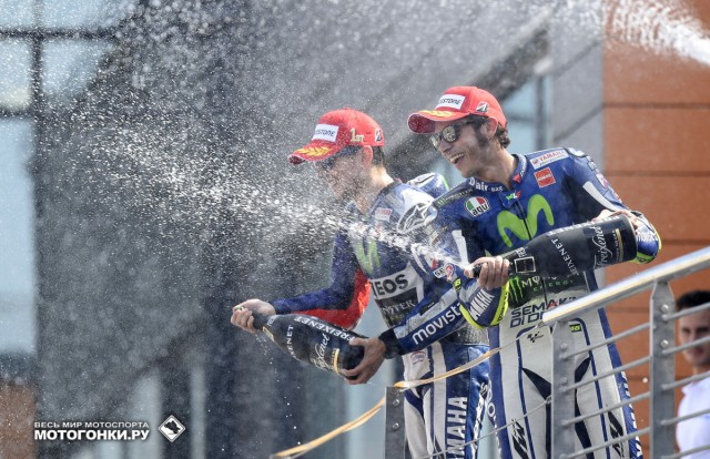 MotoGP 2015 Aragon GP 14th Round: главные претенденты на титул снова на подиуме, вместе MotoGP 2015 Aragon GP 14th Round: главные претенденты на титул снова на подиуме, вместе