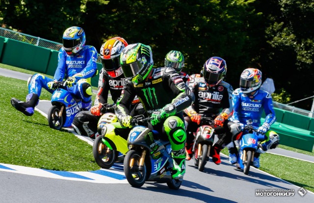 MotoGP 2015 Japan GP 15th Round: покатушки на минимото MotoGP 2015 Japan GP 15th Round: покатушки на минимото