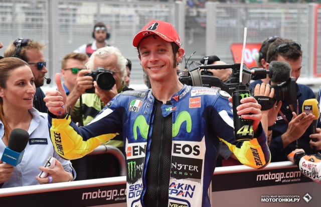 MotoGP 2015 Malaysian GP 17 Round: Росси удалось вытеснить Лоренцо с первой линии на квалификации MotoGP 2015 Malaysian GP 17 Round: Росси удалось вытеснить Лоренцо с первой линии на квалификации