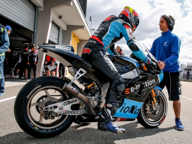 IodaRacing покидает MotoGP, чтобы стать Aprilia Racing в WSBK title=