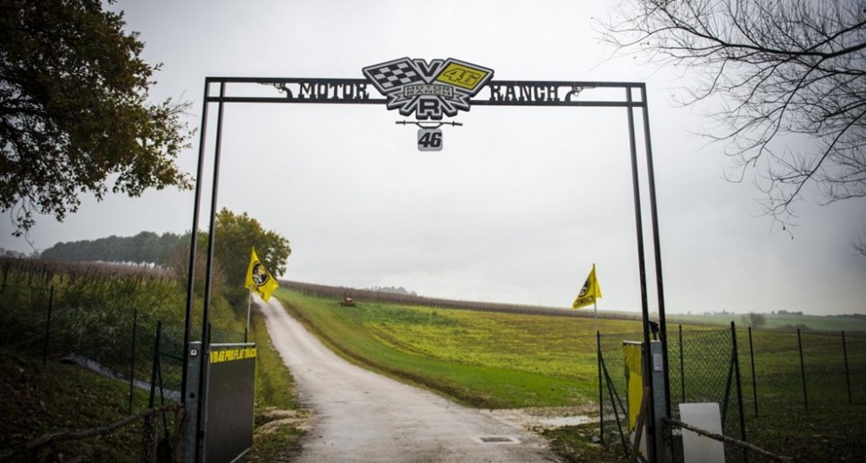 MotoGP: Yamaha заключила 3-летний контракт с VR46 Riders Academy title=