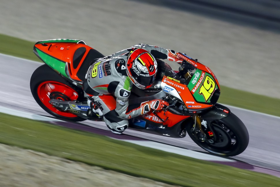 MotoGP: оптимизм компенсировал Aprilia нехватку быстрых кругов title=