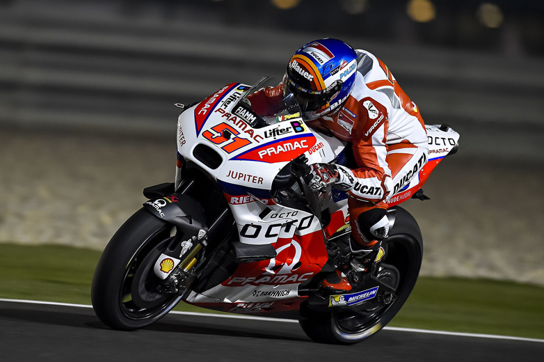MotoGP: Официально - Миккеле Пирро заменит Петруччи в Аргентине title=