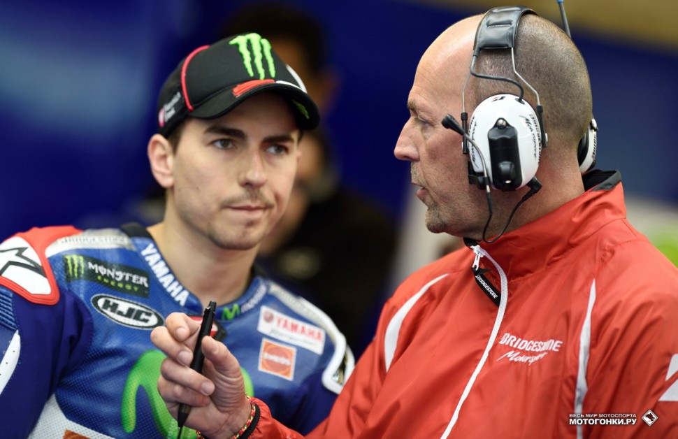 FrenchGP MotoGP - Гран-При Франци: победу одержали пилоты, которые тщательней подошли к поиску настроек, уверены в Bridgestone FrenchGP MotoGP - Гран-При Франци: победу одержали пилоты, которые тщательней подошли к поиску настроек, уверены в Bridgestone