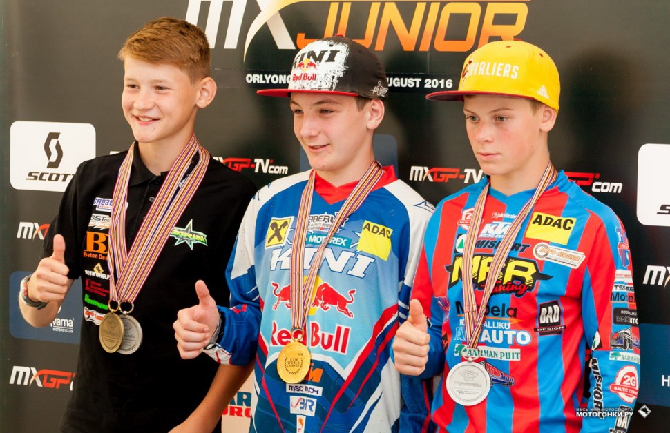 FIM Junior Motocross World Championship - Russia, Orlenok: Максим Краев (слева) - 3-е место, класс 85 куб.см. FIM Junior Motocross World Championship - Russia, Orlenok: Максим Краев (слева) - 3-е место, класс 85 куб.см.