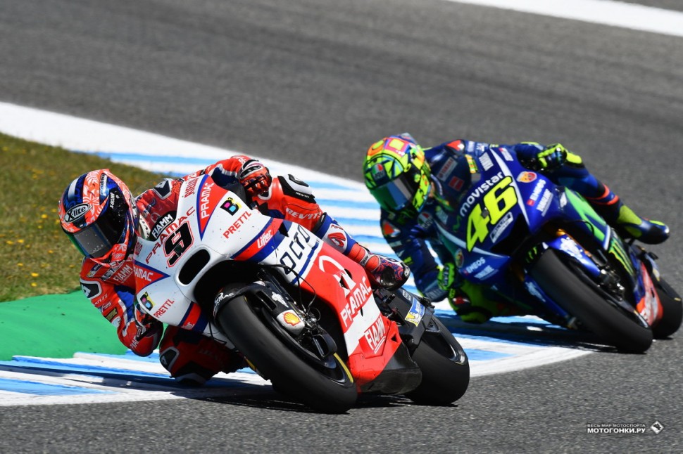 MotoGP: SpanishGP - Гран-При Испании 2017: Росси вынужденно сдает позицию Петруччи MotoGP: SpanishGP - Гран-При Испании 2017: Росси вынужденно сдает позицию Петруччи