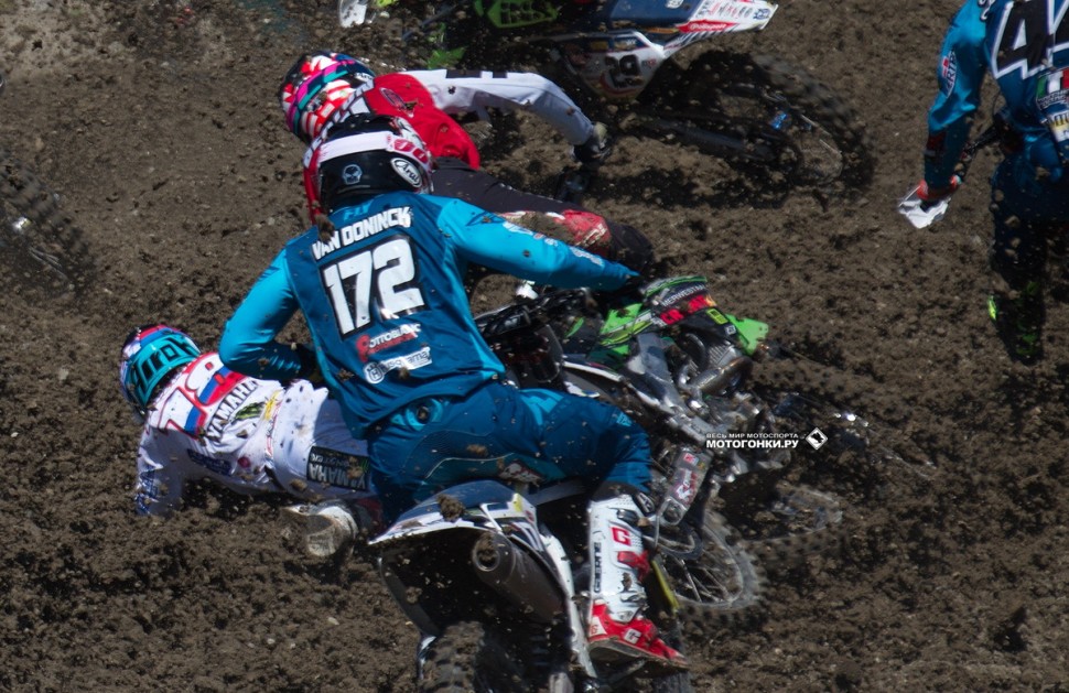 MXGP of Russia - Гран-При России по мотокроссу 2018: старт 1-й гонки MX2 - завал Брылякова и Битона MXGP of Russia - Гран-При России по мотокроссу 2018: старт 1-й гонки MX2 - завал Брылякова и Битона