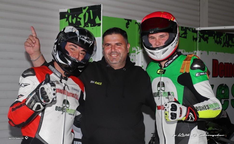 MotoCIV & ESBK: Чемпионат Испании по Супербайку вместе с командой BoxesMoto и новым спонсором команды Demoliobras MotoCIV & ESBK: Чемпионат Испании по Супербайку вместе с командой BoxesMoto и новым спонсором команды Demoliobras
