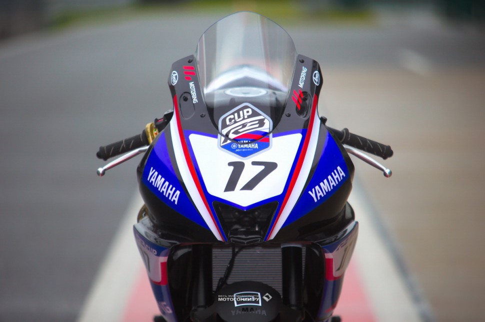 Yamaha YZF-R3 для Motorrika R3 Cup 2020 в уникальном комплекте гоночного пластика от российской компании UMATEX Yamaha YZF-R3 для Motorrika R3 Cup 2020 в уникальном комплекте гоночного пластика от российской компании UMATEX