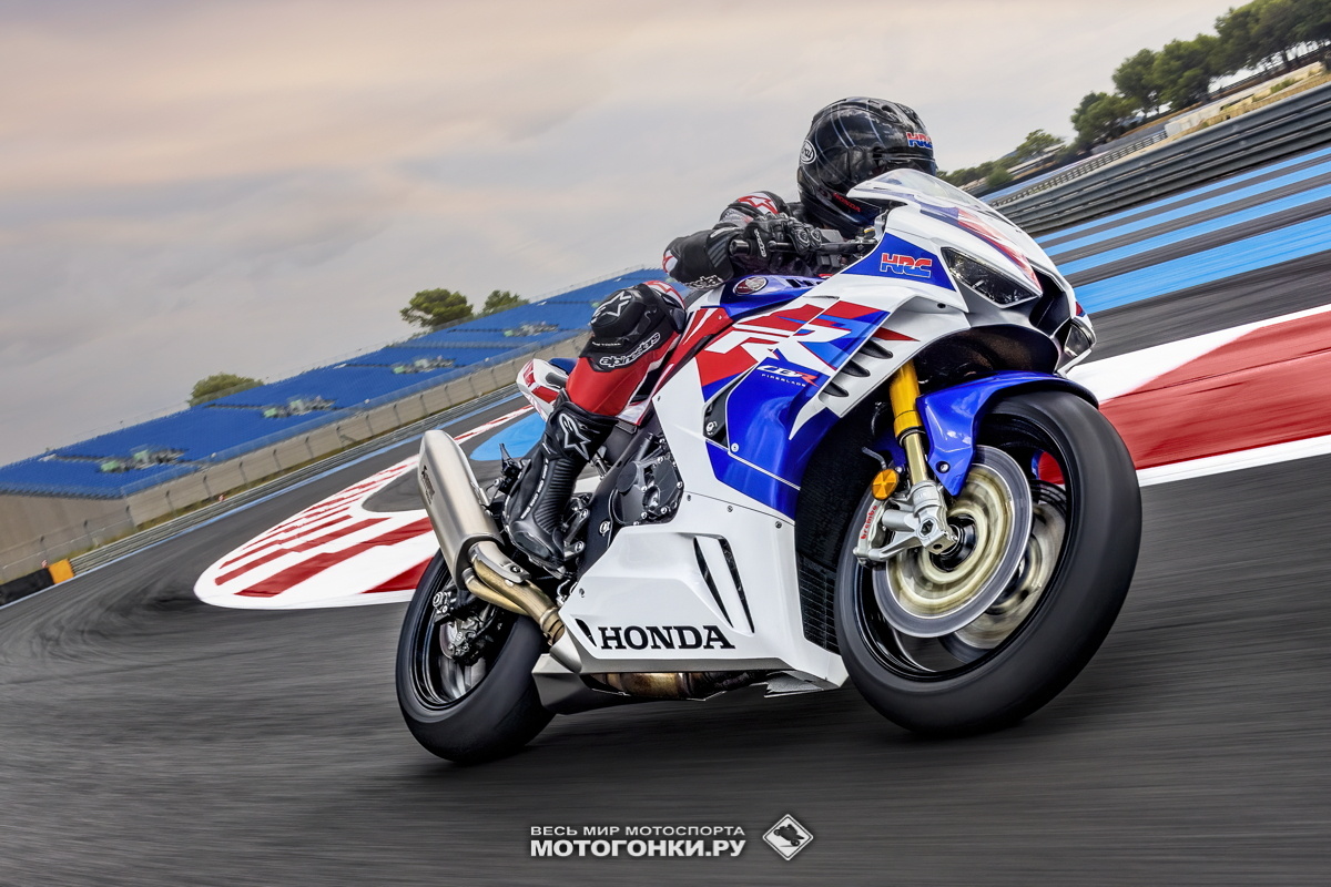 Миланский Мотосалон EICMA-2021: 2022 Honda Fireblade CBR1000RR-R SP Limited Edition 30th Anniversary Миланский Мотосалон EICMA-2021: 2022 Honda Fireblade CBR1000RR-R SP Limited Edition 30th Anniversary
