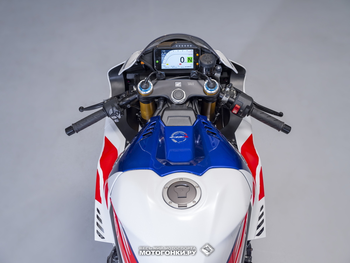 Миланский Мотосалон EICMA-2021: 2022 Honda Fireblade CBR1000RR-R SP Limited Edition 30th Anniversary Миланский Мотосалон EICMA-2021: 2022 Honda Fireblade CBR1000RR-R SP Limited Edition 30th Anniversary
