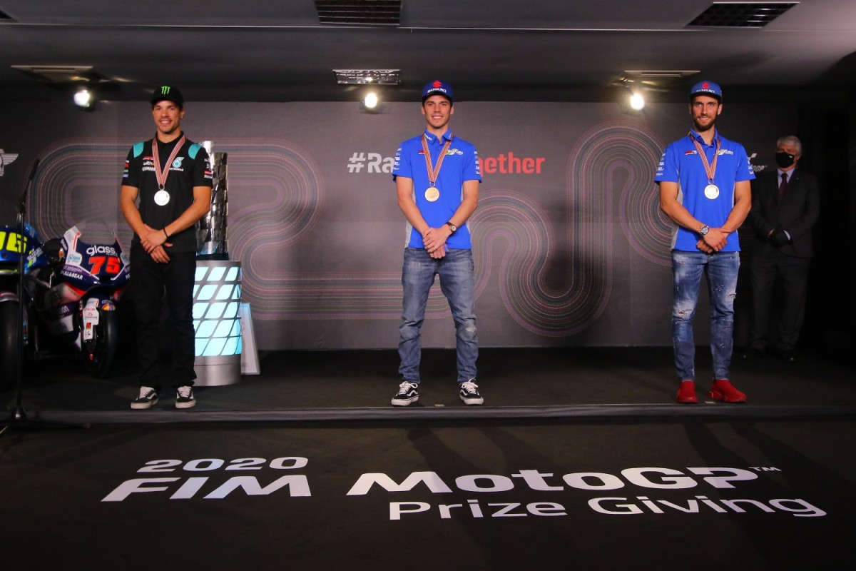 FIM MotoGP Awards 2020: призеры чемпионата мира по MotoGP - оба пилота Suzuki в ТОП-3! FIM MotoGP Awards 2020: призеры чемпионата мира по MotoGP - оба пилота Suzuki в ТОП-3!