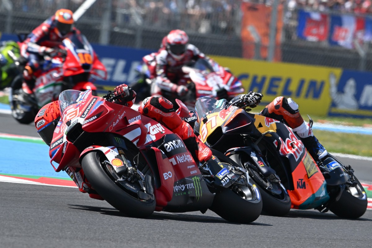 MOTO2 MOTO2