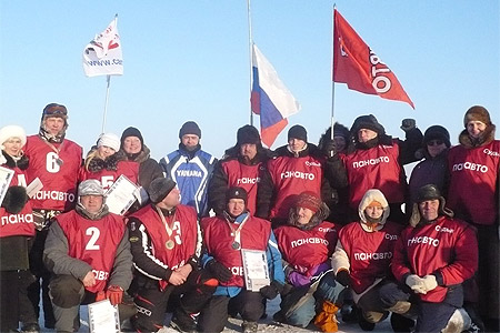 Участники сноу-кросса в Барнауле