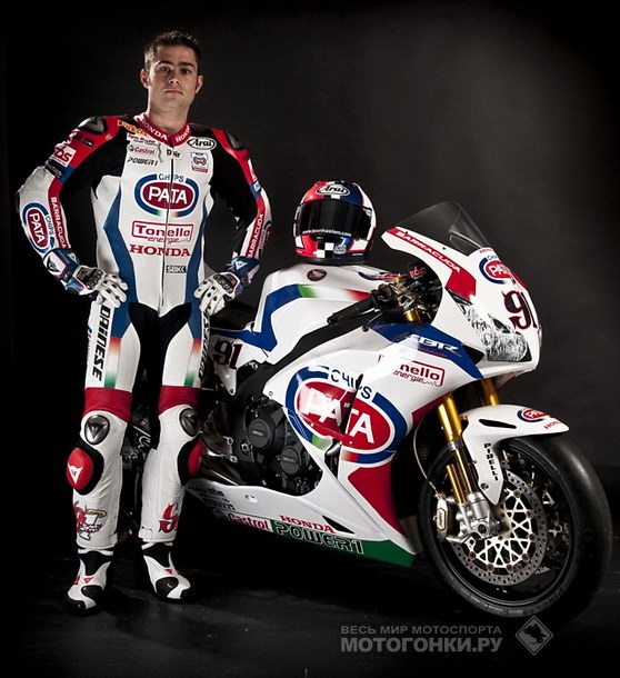 PATA Honda: Леон Хезлам PATA Honda: Леон Хезлам