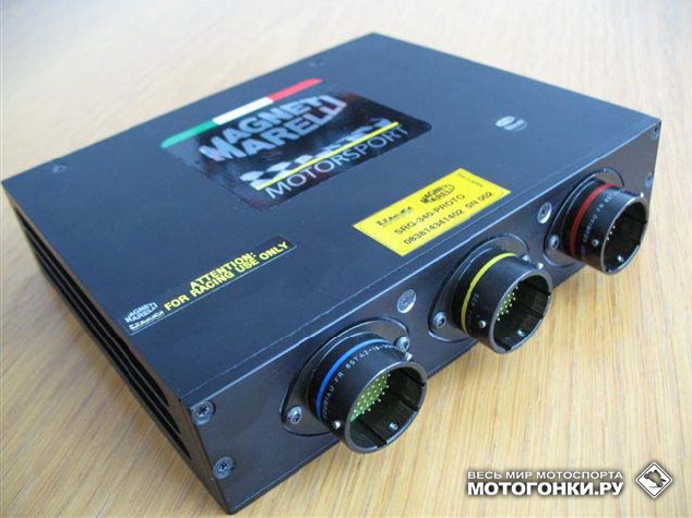 Прототип Spec ECU Magneti Marelli для Гран-При 2014 года Прототип Spec ECU Magneti Marelli для Гран-При 2014 года