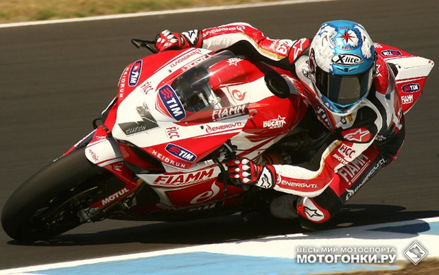 Карлос Чека на Alstare Ducati 1199 Panigale (2013) в Phillip Island Карлос Чека на Alstare Ducati 1199 Panigale (2013) в Phillip Island