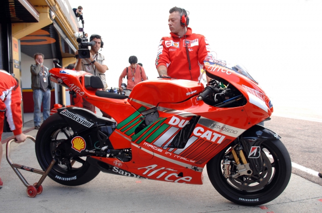 Ducati Desmosedici GP06 Ducati Desmosedici GP06