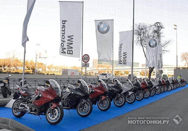 Теперь F800 может быть не только серым. Вернее так: только НЕ серым! Теперь F800 может быть не только серым. Вернее так: только НЕ серым!