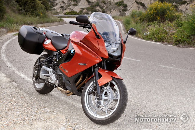 BMW F800GT (2013): в теории может проехать на одном баке 400 км BMW F800GT (2013): в теории может проехать на одном баке 400 км