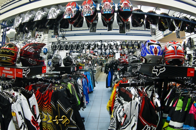 Fox Racing, 100%, Leatt и другие бренды в Веломире Fox Racing, 100%, Leatt и другие бренды в Веломире