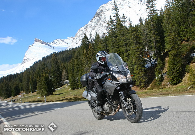 Suzuki V-Strom DL650 - один из самых популярных легких туреров в Европе Suzuki V-Strom DL650 - один из самых популярных легких туреров в Европе