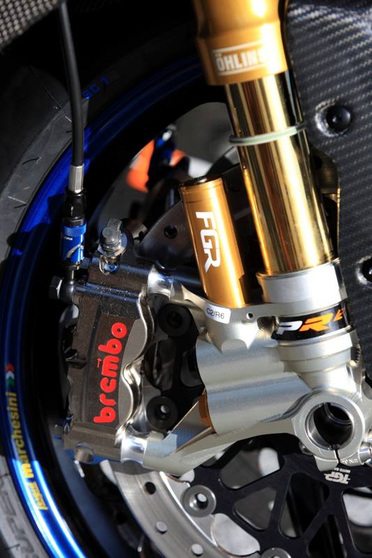 Подвески Ohlins TTX/FGR и спортивные Brembo в базе Подвески Ohlins TTX/FGR и спортивные Brembo в базе