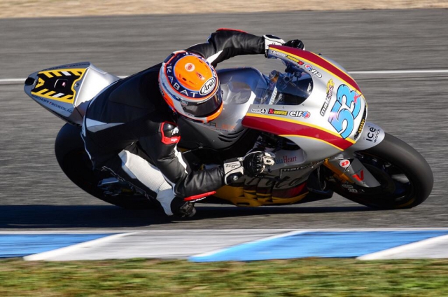 Призер чемпионата Moto2 2013 года Тито Рабат приступил к работе в MarcVDS Moto2, где занял место Скотта Реддинга Призер чемпионата Moto2 2013 года Тито Рабат приступил к работе в MarcVDS Moto2, где занял место Скотта Реддинга