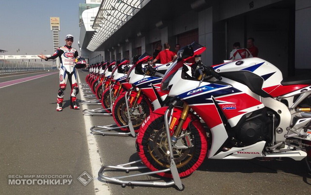 На тестах Honda CBR1000RR SP в Катаре: Джонатан Рэй - пора выдвигаться, парни! На тестах Honda CBR1000RR SP в Катаре: Джонатан Рэй - пора выдвигаться, парни!