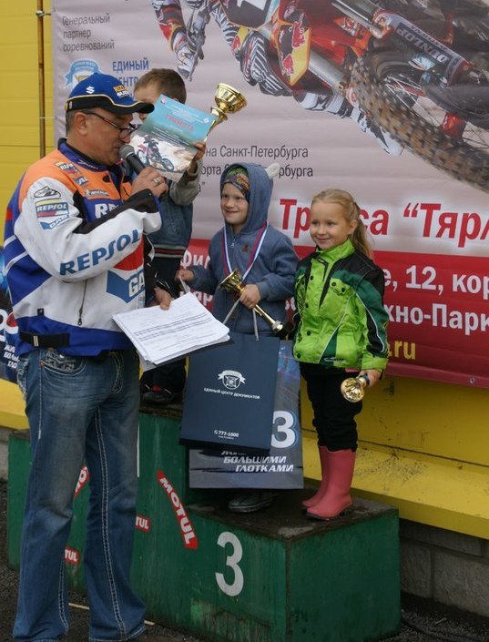 Самая юная участница Тарасова Полина 4 годика Самая юная участница Тарасова Полина 4 годика