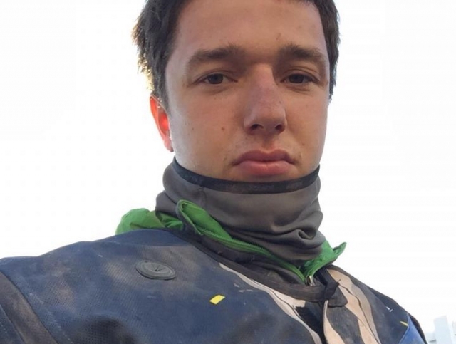Сергей Карякин вышел на связь только в конце следующего дня после схода Сергей Карякин вышел на связь только в конце следующего дня после схода