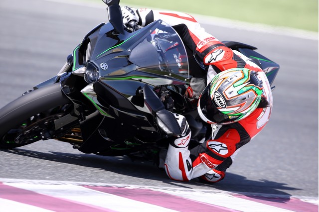 Тест-драйв Kawasaki Ninja H2R Тест-драйв Kawasaki Ninja H2R