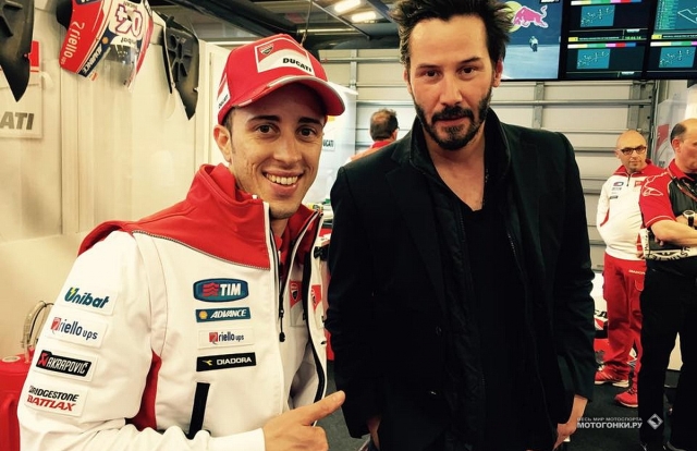 Киану Ривз VIP-гость в гараже Ducati Factory на AmericasGP Киану Ривз VIP-гость в гараже Ducati Factory на AmericasGP