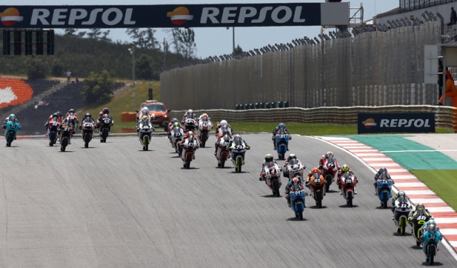 Первая гонка сезона FIM CEV Repsol Moto3 - нового чемпионата мира среди юниоров Первая гонка сезона FIM CEV Repsol Moto3 - нового чемпионата мира среди юниоров