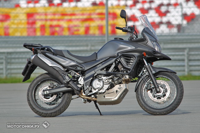 Тест-драйв Suzuki V-Strom 650XT (2015) Тест-драйв Suzuki V-Strom 650XT (2015)
