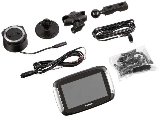 TOMTOM Rider 400 Sat Nav (2015) - стандартная комплектация TOMTOM Rider 400 Sat Nav (2015) - стандартная комплектация