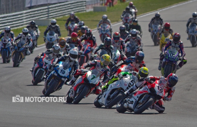 Старт гонки Кубка Губернатора Московской области - Moscow Raceway Старт гонки Кубка Губернатора Московской области - Moscow Raceway