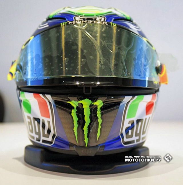 Новый шлем AGV Валентино Росси для Гран-При Сан-Марино Новый шлем AGV Валентино Росси для Гран-При Сан-Марино