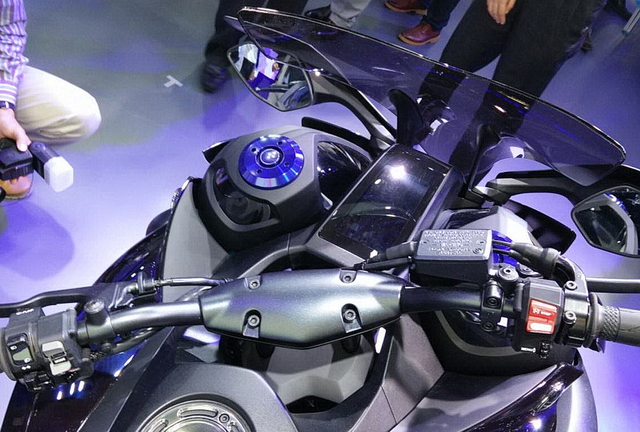 Концепт Yamaha WMT-9 на 44-м Токийском Мотосалоне Концепт Yamaha WMT-9 на 44-м Токийском Мотосалоне