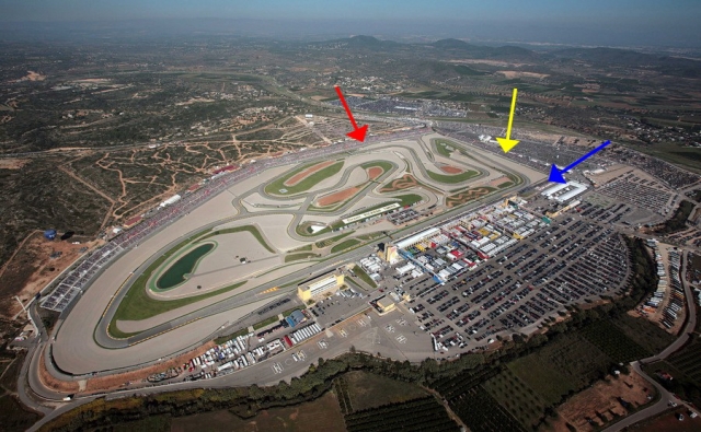 Фанатские секторы на Ricaro Tormo Circuit, Гран-При Валенсии Фанатские секторы на Ricaro Tormo Circuit, Гран-При Валенсии