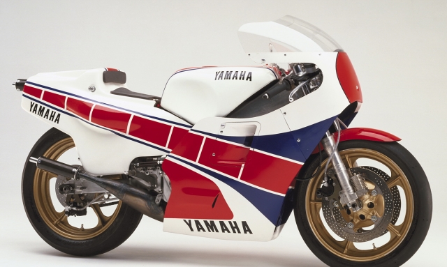 Yamaha YZR500 Кенни Робертса Yamaha YZR500 Кенни Робертса