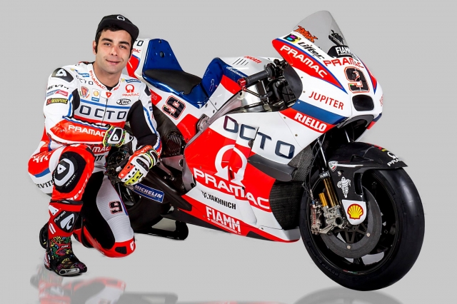 Данило Петруччи, OCTO Pramac Yakhnich Ducati GP15 (2016) Данило Петруччи, OCTO Pramac Yakhnich Ducati GP15 (2016)