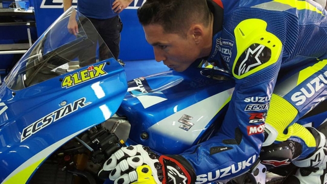 Алеш Эспаргаро готов опробовать новый мотор Suzuki GSX-RR Алеш Эспаргаро готов опробовать новый мотор Suzuki GSX-RR