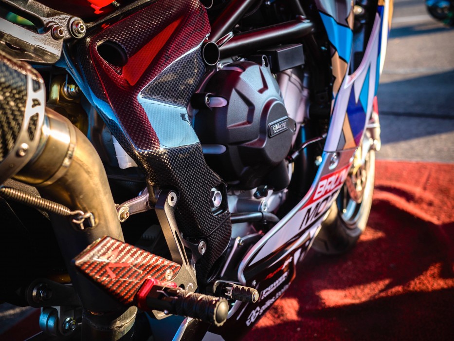 MV Agusta F3 675 для трека - продается MV Agusta F3 675 для трека - продается