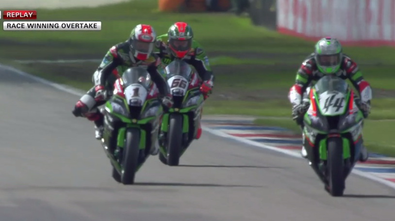 Лукасу Махиасу не удалось даже частично сдержать напор пилотов Kawasaki Racing, переобувших свои мотоциклы в слики Лукасу Махиасу не удалось даже частично сдержать напор пилотов Kawasaki Racing, переобувших свои мотоциклы в слики
