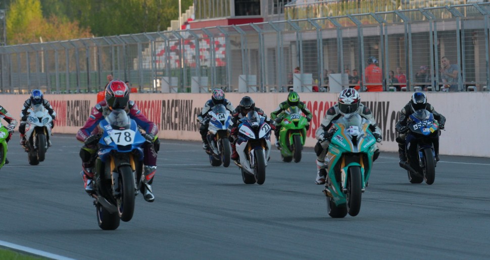 Старт первой гонки Кубка TRD Superbike Open 1000 Старт первой гонки Кубка TRD Superbike Open 1000