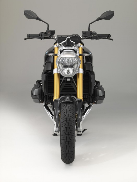 BMW R 1200 R (2016) BMW R 1200 R (2016)